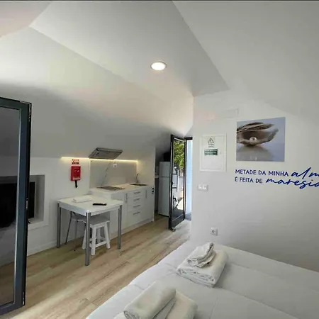 Jardim Mar Flats *