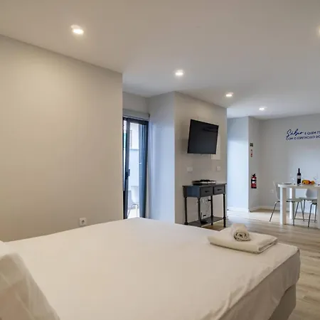 Jardim Mar Flats
