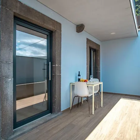 Jardim Mar Flats *